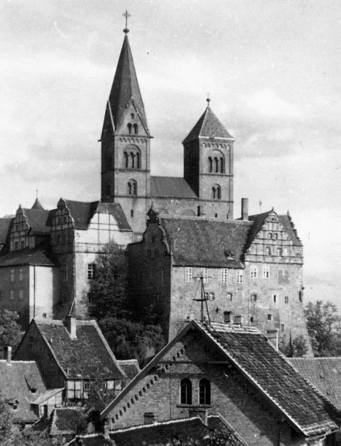 Archivbilder 87or
